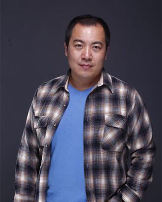 红桃口交影视表演部部主任、表演教师